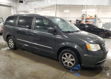 2012 Chrysler Town & Country Touring из США, поврежденный, VIN 2C4RC1BGXCR325845